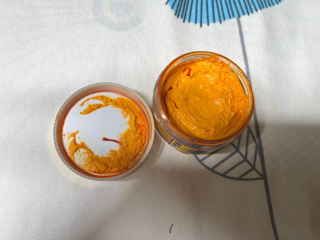 Mehkta Vrindavan asthgand kesar Chandan tika