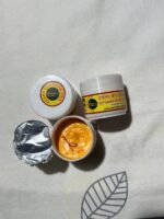 Small Peela Chandan Tika